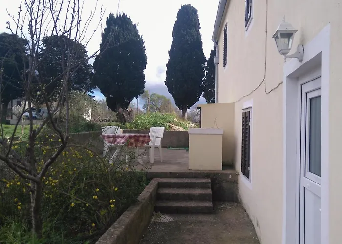 Апартаменты With A Parking Space Sali, Dugi Otok - 8109 *