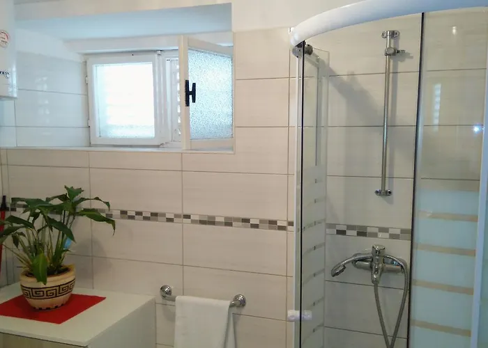 Apartmán With A Parking Space Sali, Dugi Otok - 8109 *